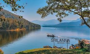Sri Lanna Lake Kayaking Experience